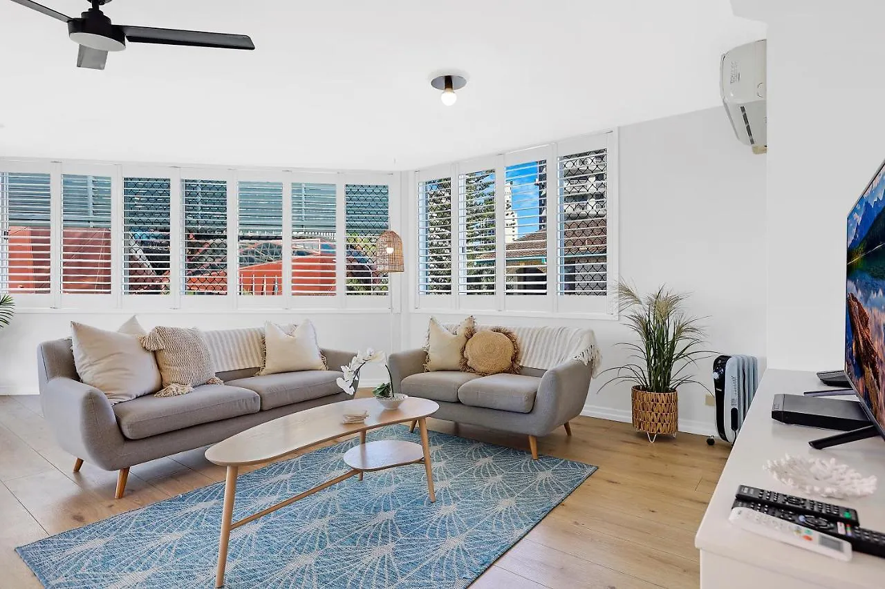 Private Rooftop, 2-Storey Surfers Paradise Apartment With Pool Near Beach! Gold Coast